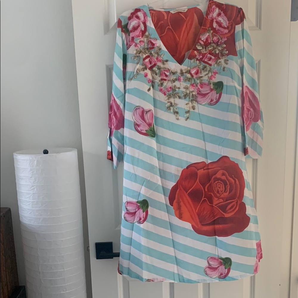 Soft Surroundings Blue and White V-Neck Long Sleeve Coverup